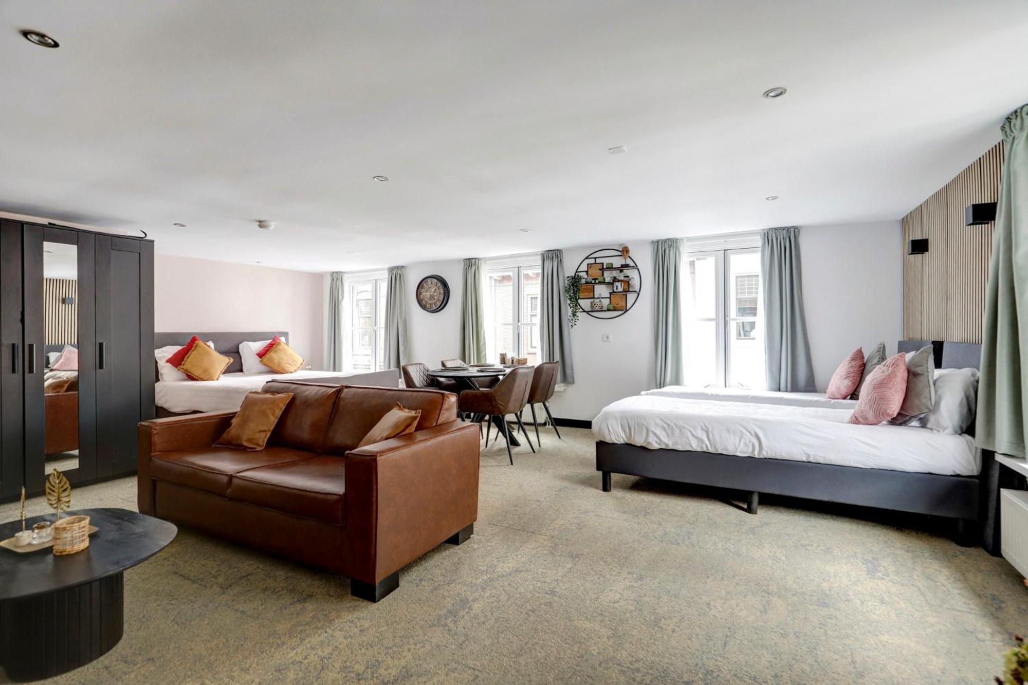 Hotel Buren Buren  外观 照片