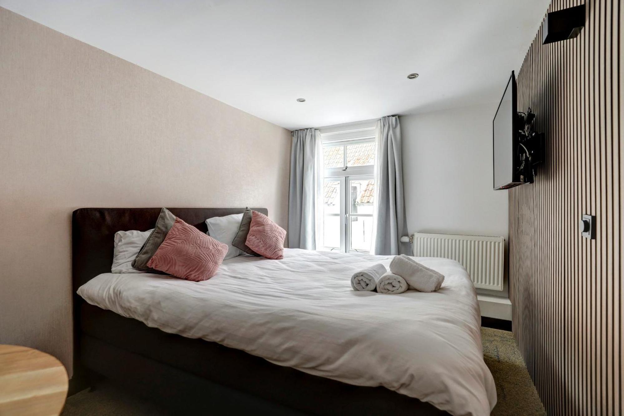 Hotel Buren Buren  外观 照片