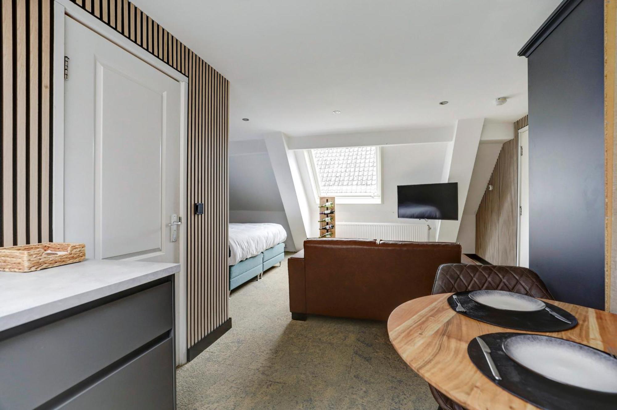 Hotel Buren Buren  外观 照片